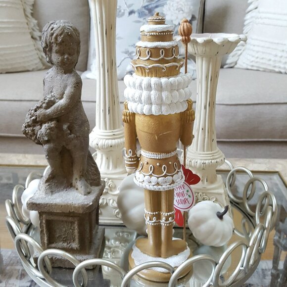 NEW! GINGERBREAD Nutcracker DECOR - Picture 4 of 5